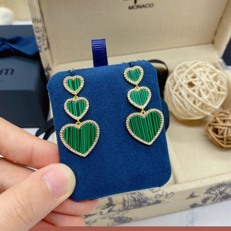 Apm Earrings